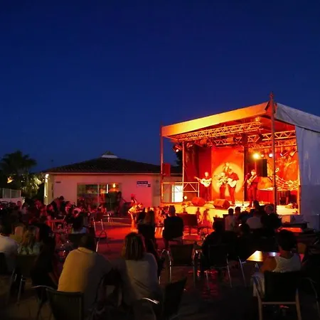 Camping Les Sables Du Midi Valras Sérignan