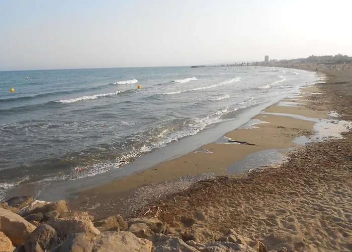 Les Sables Du Midi Valras 캠프장 *